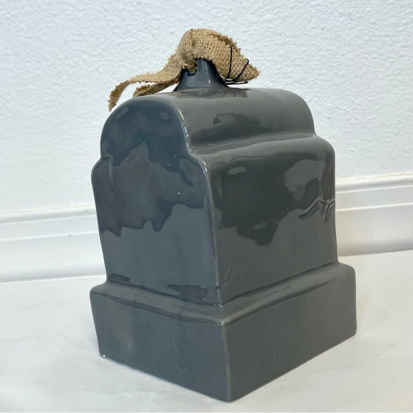 Rae Dunn Grey Tombstone Nine Lives Birdhouse Bird Feeder Halloween Decor New - Picture 5 of 9